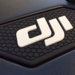 DJI logo met ruitjes