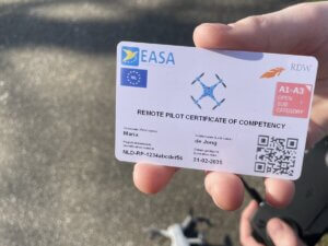 Dronepasje of droneregistratie op bankkaartformaat